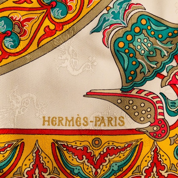 Hermès Carre shawl stole - Picture 3 of 6